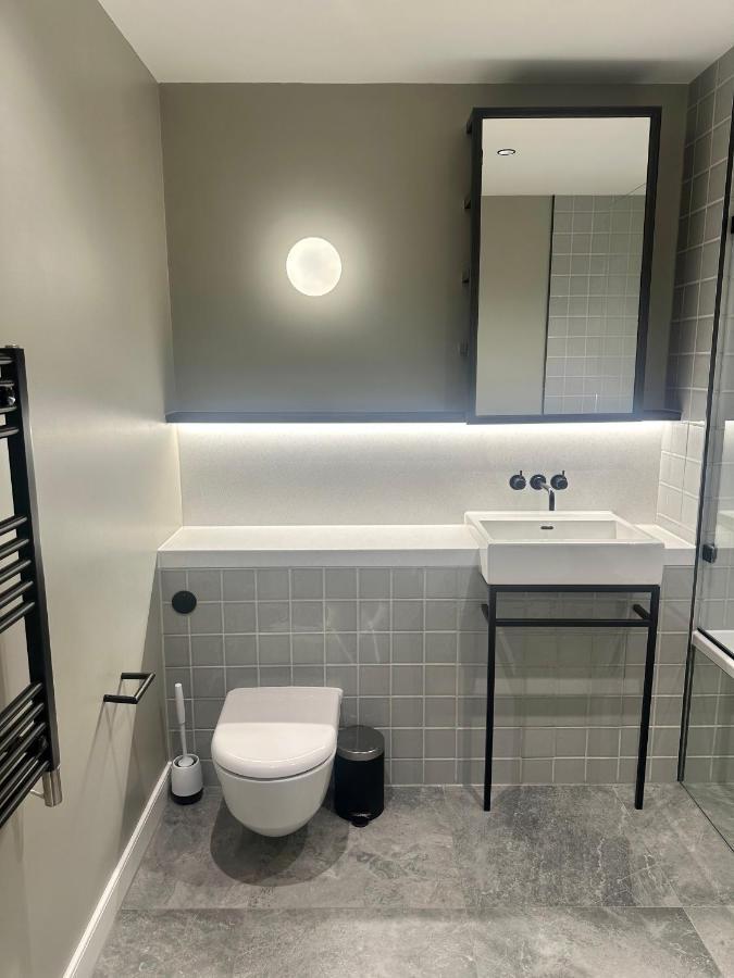 Godson Luxury One Bed Apartment Лондон Экстерьер фото